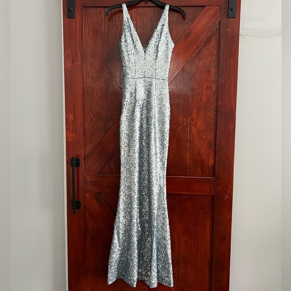 Dress the Population Harper Sequin Gown - Picture 2 of 6